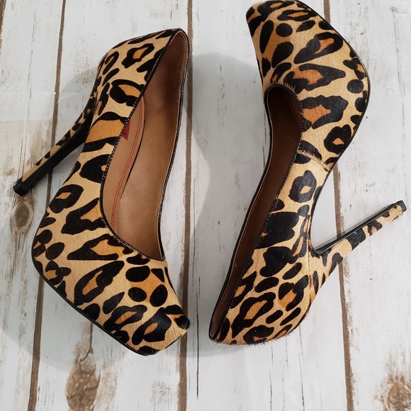 5/48 Shoes - NWOB 5/48 Leopard Heels